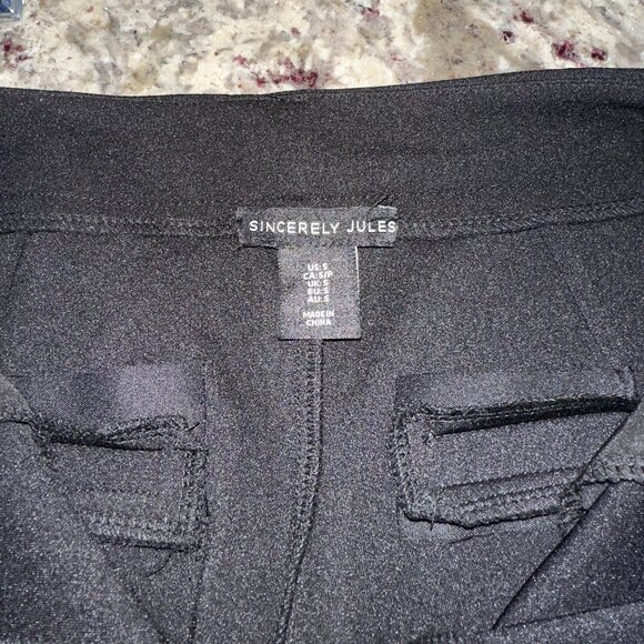 Sincerely Jules Crepe Black Flare Dress Pants Size Small - Picture 7 of 7